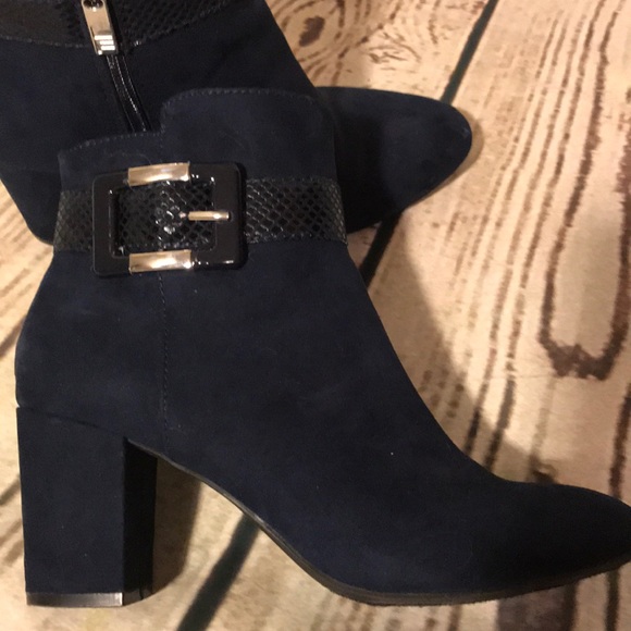 Booties - Picture 4 of 5